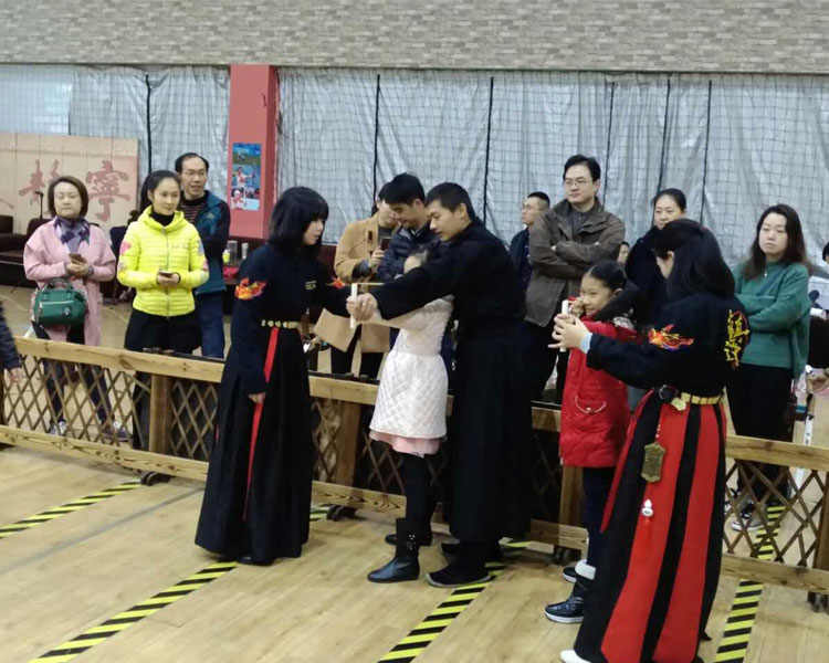 挑战王牌 感受成长的力量之小小神箭手圆武侠