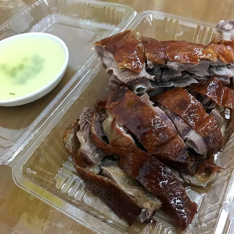 白斩鹅、烧鹅、醉鹅、卤鹅…这家专门吃鹅肉的