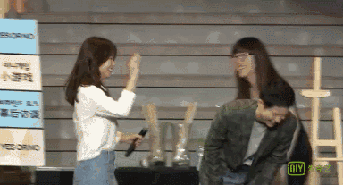 宋仲基与宋慧乔甜蜜同游巴厘岛,二人再爆恋爱说,