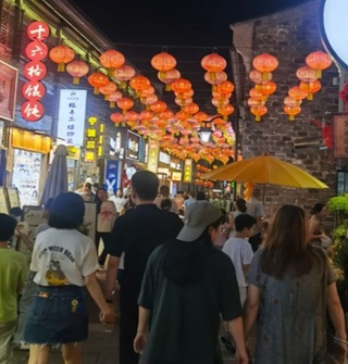 谁说宁波人不逛南塘老街的？