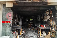 梅墟路一家面馆着火了，烧