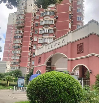 曾经老江东的豪宅，现在看起来却让人难受