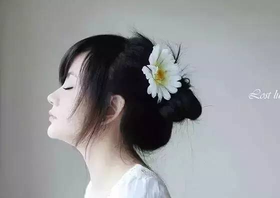 ✅女人最掉价的10种行为,别再让男人觉得你低贱了!