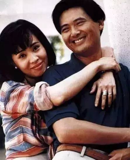她结婚30年无子无女,却是周润发最爱的女人!