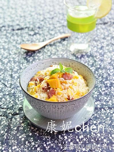 早起几分钟给上学的孩子准备一份午餐,简单却