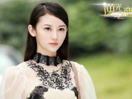 她是赵薇同乡,患癌仍拼命拍戏养一家九口,25岁去世