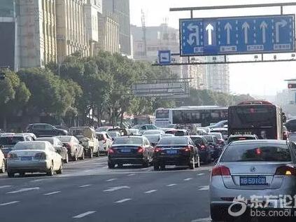 宁波这些带“刺”的车道,把老司机也带沟里了……别说没告诉你怎么开!