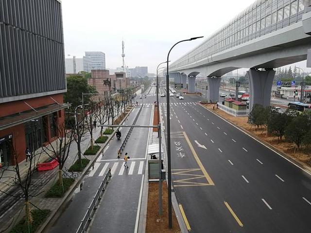 寧鎮公路修補好了,但總覺得哪不對勁!