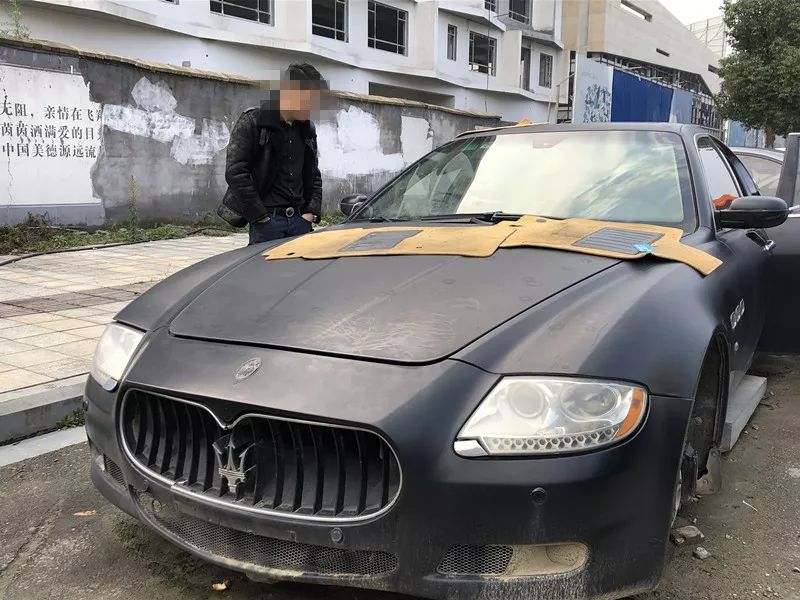 宁波车主价值百万的玛莎拉蒂只剩空壳 连喇叭也没留下…
