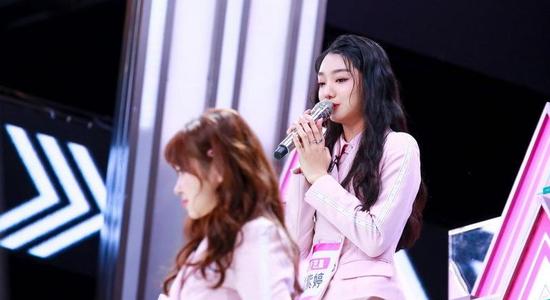 王思聪吐槽《创造101》李紫婷:长得像安康鱼