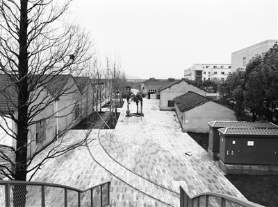 “洪塘湾”火车主题公园本月底开园
