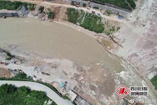 成昆铁路甘洛崩塌后续:发现12具疑似失联人员遗体