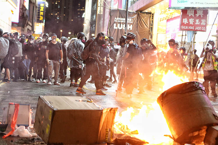 人民日报:香港“保卫战” 已到了退无可退的地步