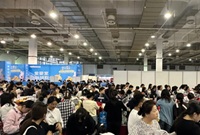 宁波母婴展人真的太多了