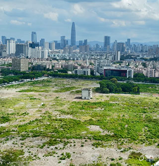 白鹤新村拆迁地块中央，为何独留一幢孤楼？