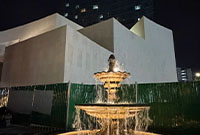 这么高级，居然是服装店？