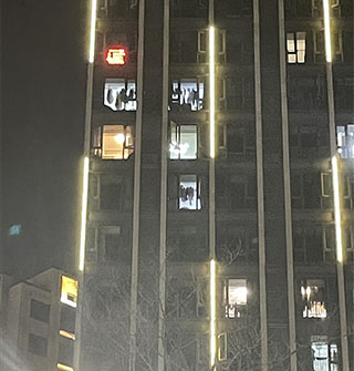 小区楼外挂电子屏是干嘛的？会挡家里光线吗