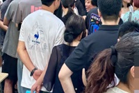 吃奉化冷饮的人越来越多