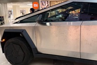 见到了特斯拉皮卡，很酷炫