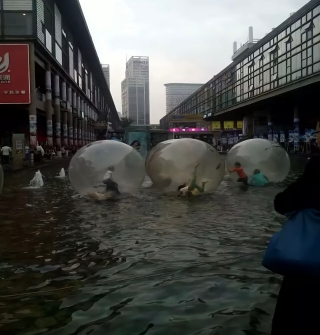 13年前的天一广场