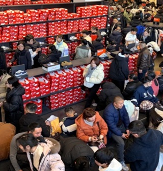 宁波奥特莱斯的耐克店为啥每次去人都这么多