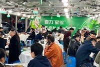 奉化冷饮这么早就开门了