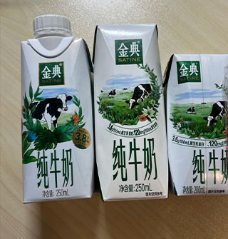 牛奶同款三种包装让人困惑