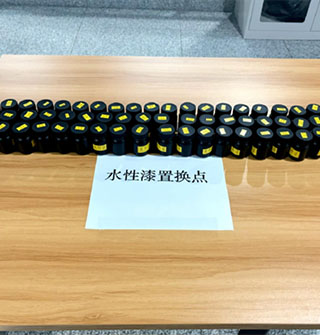 宁波地铁免费还备了描碑漆笔，这细节太暖了