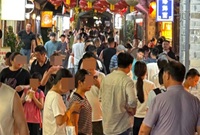 南塘老街每天都是人从众